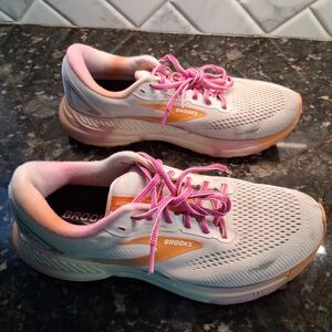 Brooks Women’s Athletic Shoes - Pink & Peach Accents